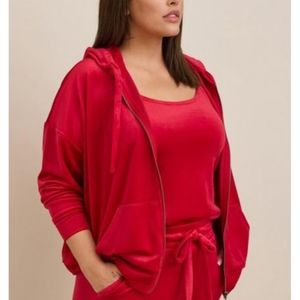 Torrid Sleep Hoodie Red Velour Long Sleeve Zip Front Size 5X 28 NWT
